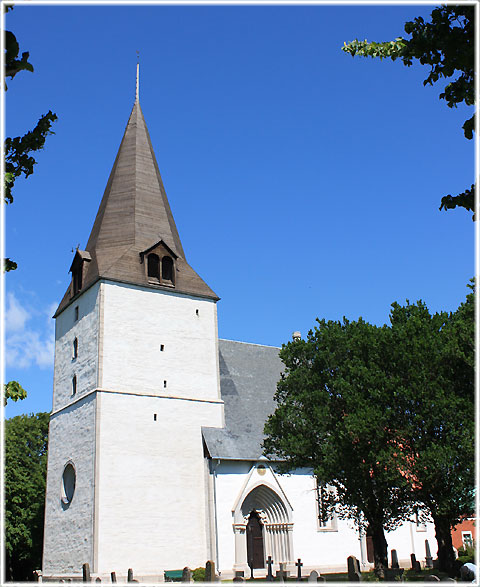 Barlingbo kyrka - foto: Bernt Enderborg