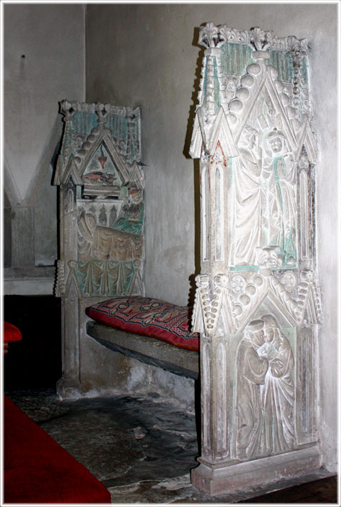 Den gotiska bänken i Burs kyrka på Gotland