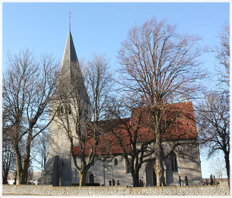 Follingbo kyrka