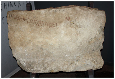 Det äldsta runalfabetet, futharken, på Kylverstenen från Stånga på Gotland