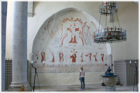 Lau kyrka, medeltida målningar