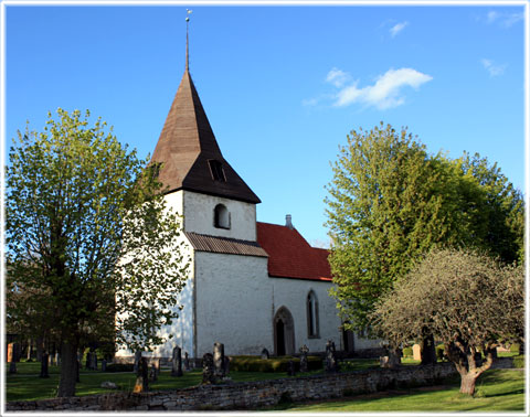 Näs kyrka