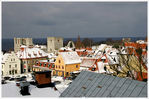 Visby i sn, snigt