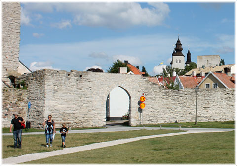 Fiskarporten i Visby ringmur