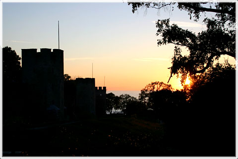 Gotland, Sveriges största sevärdhet - ringmuren - foto: Bernt Enderborg