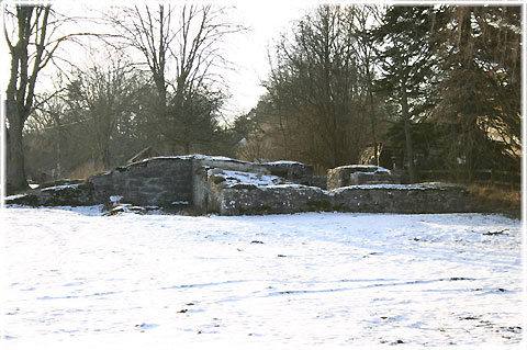 Gotland, Den medeltida prästgården i Linde - foto: Bernt Enderborg