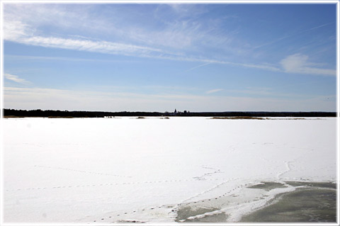 Gotland, 04) Alt ir baugum bundit  - foto: Bernt Enderborg