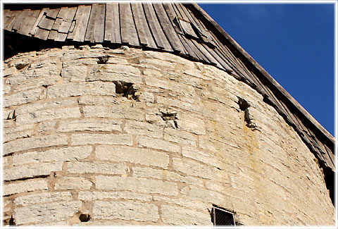 Gotland, Ett skott i tornet - foto: Bernt Enderborg